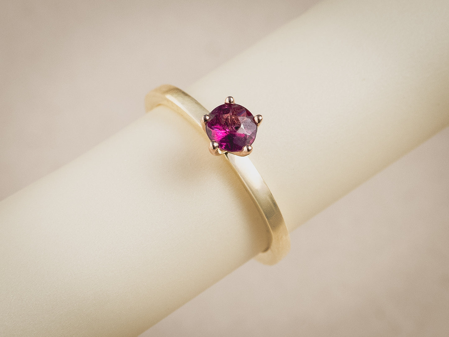 Granat_Gelbgold_Mini