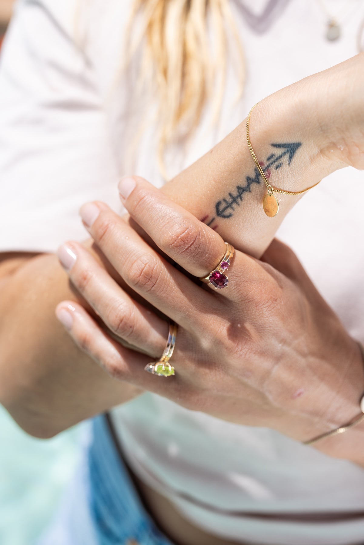 SQUARE Ring- antiker Peridot 14k Rosé- oder Gelbgold